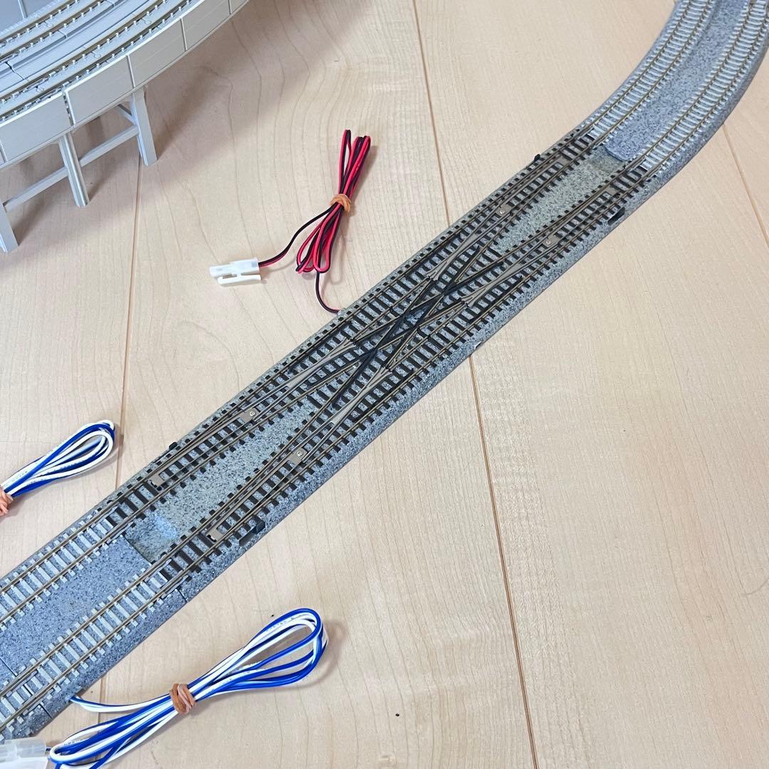 Nゲージ KATO ユニトラック 複線高架線・地上線大型8の字立体交差レイアウト