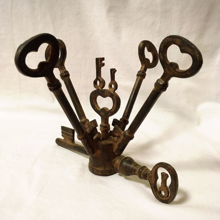 鍵の置物　オブジェ　インテリア小物