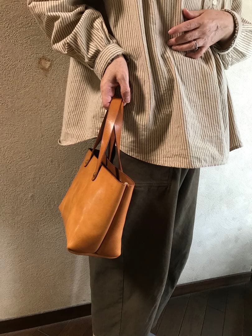 レザー　ハンドメイド　トートバッグ　NO.2