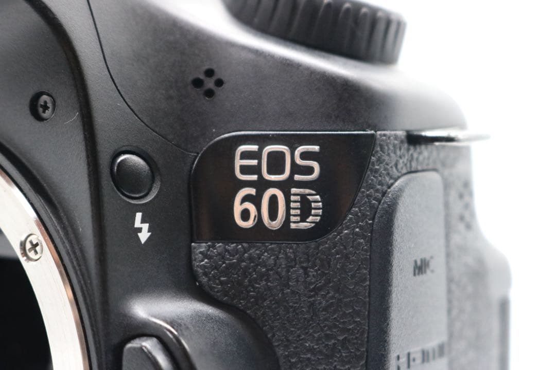 少し訳あり 【Canon EOS 60D ダブルレンズセット】　安心保証あり