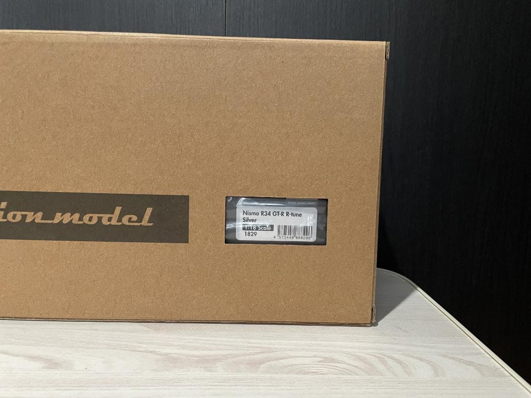 イグニッションモデル　スカイラインR34GT-R　R-tune