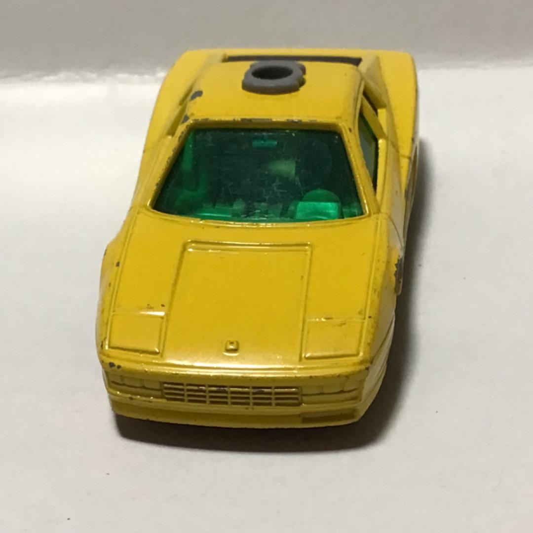 トミカ フェラーリ テスタロッサ イエロー 日本製