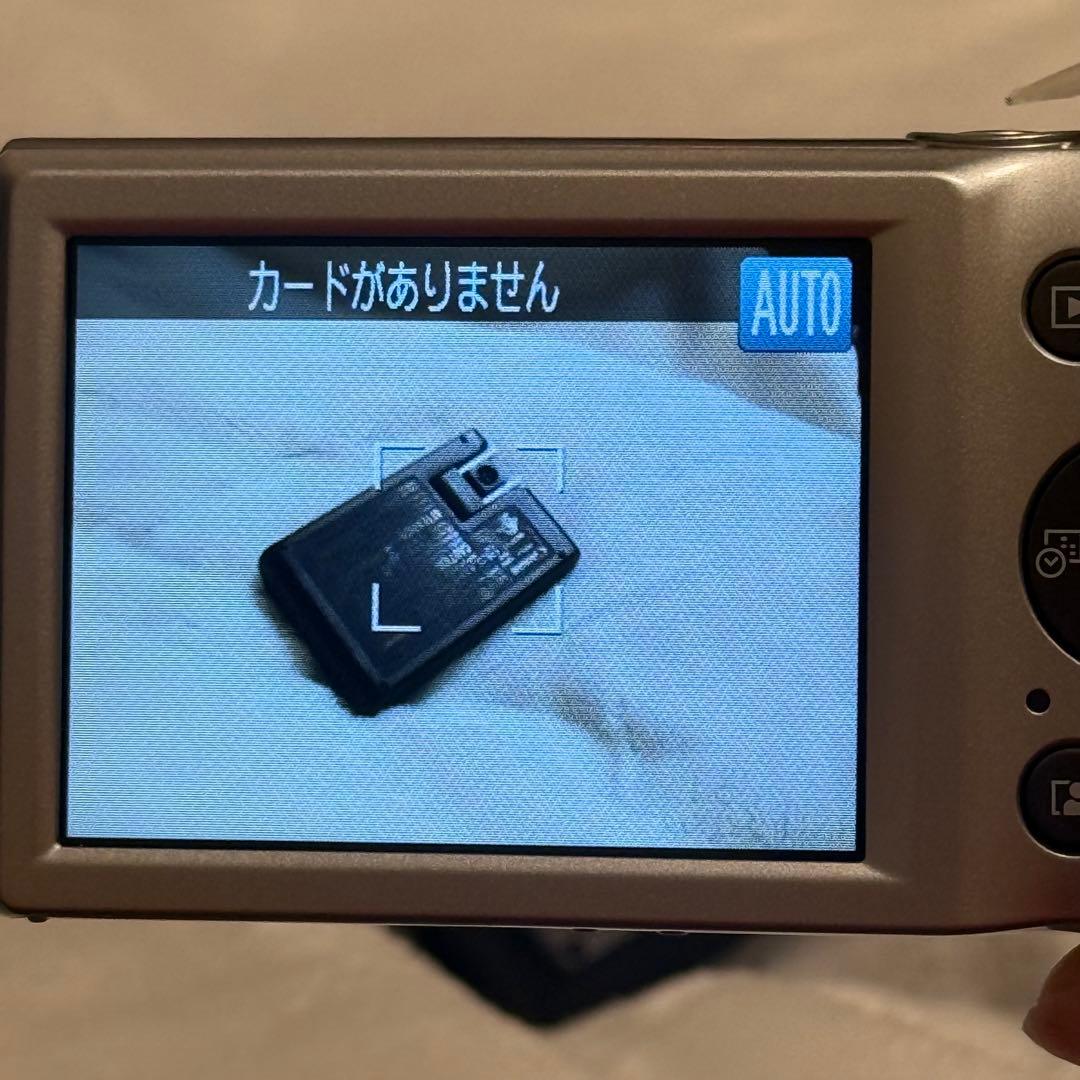 【極美品】Canon IXY 200 シルバー デジタルカメラ