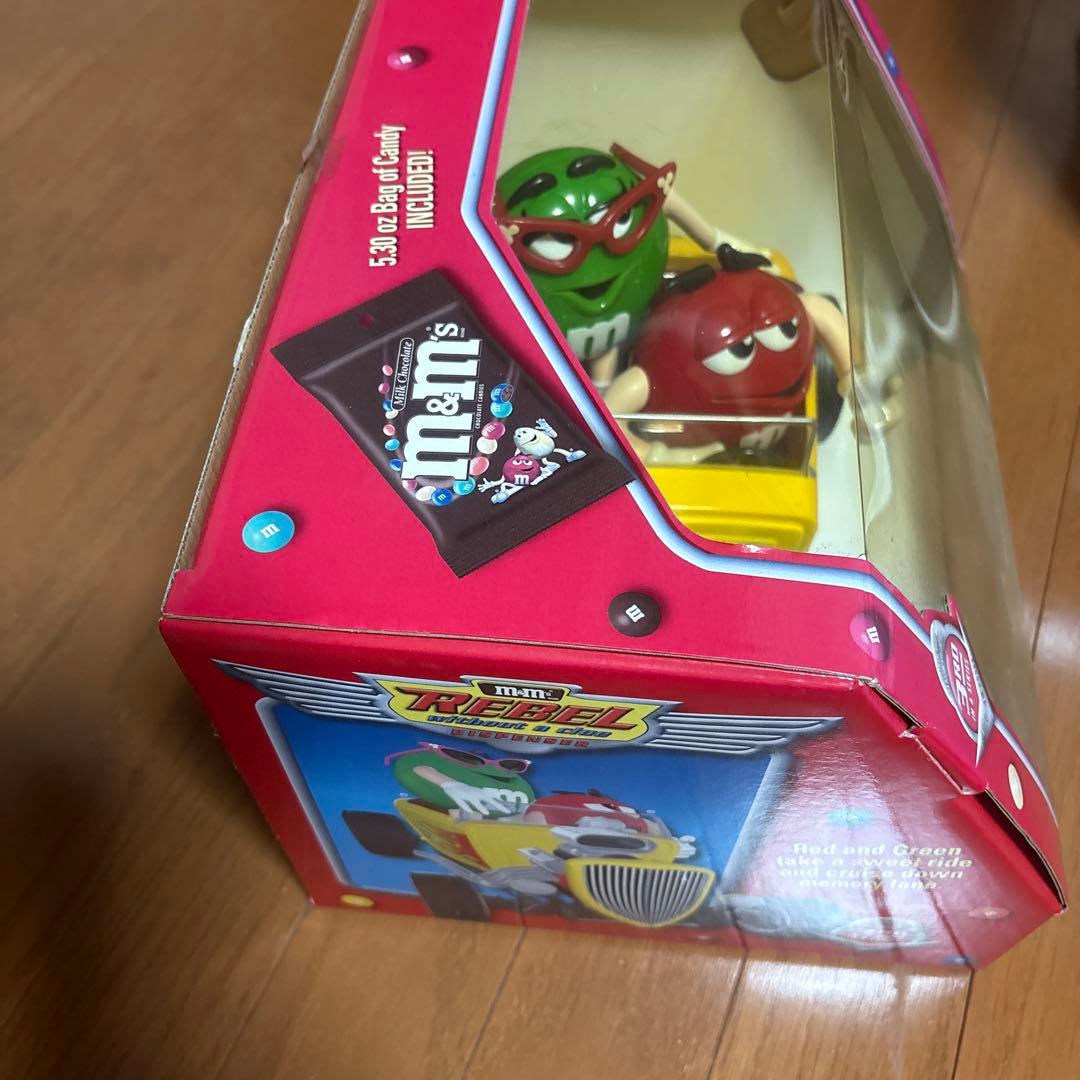 M&M's Rebel チョコレートディスペンサー