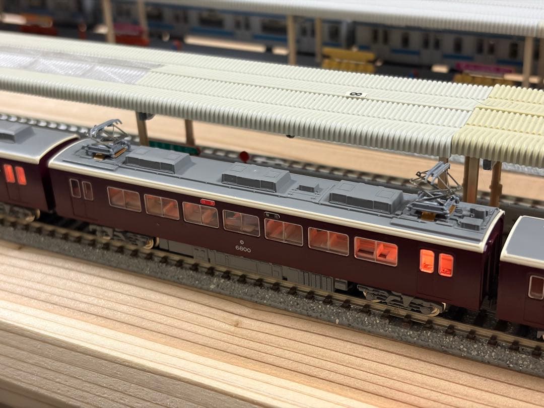 KATO 阪急 6300系 小窓なし 車内灯つき