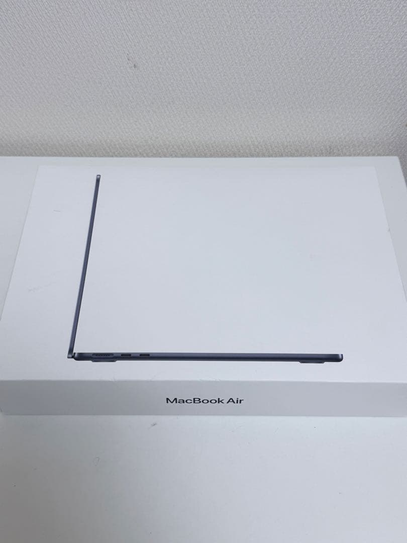 MacBook Air M4 13インチ　16GB 256GB 極美品