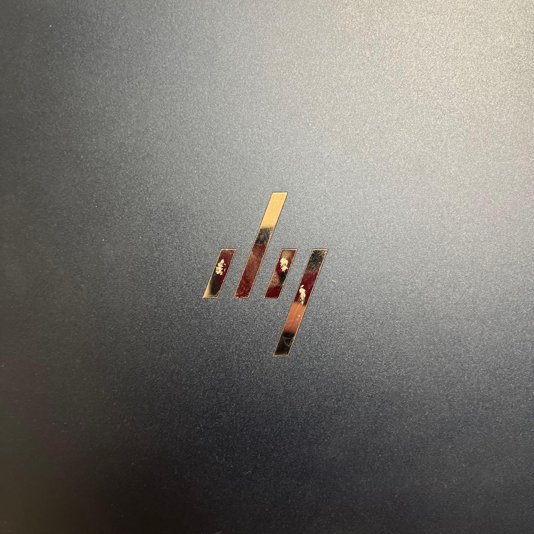 HP Spectre x360 13-aw ノートPC