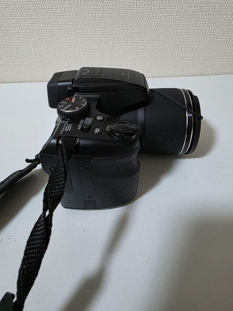 美品 Fujifilm FinePix S8200 コンパクトデジタルカメラ
