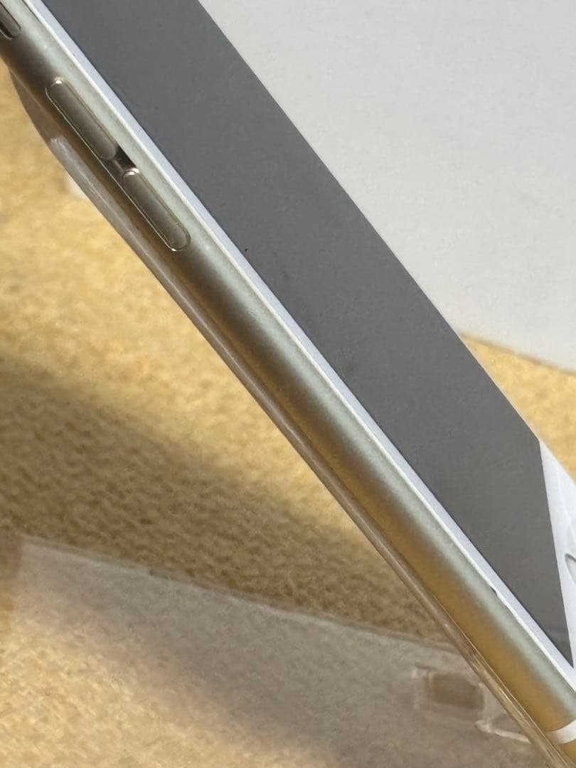 Apple iPhone6s 64GB SIMフリー バッテリー新品交換