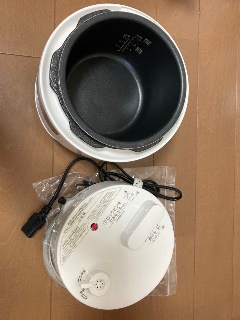 【最終値下げ】シロカ　ホームベーカリー　電気圧力鍋　セット