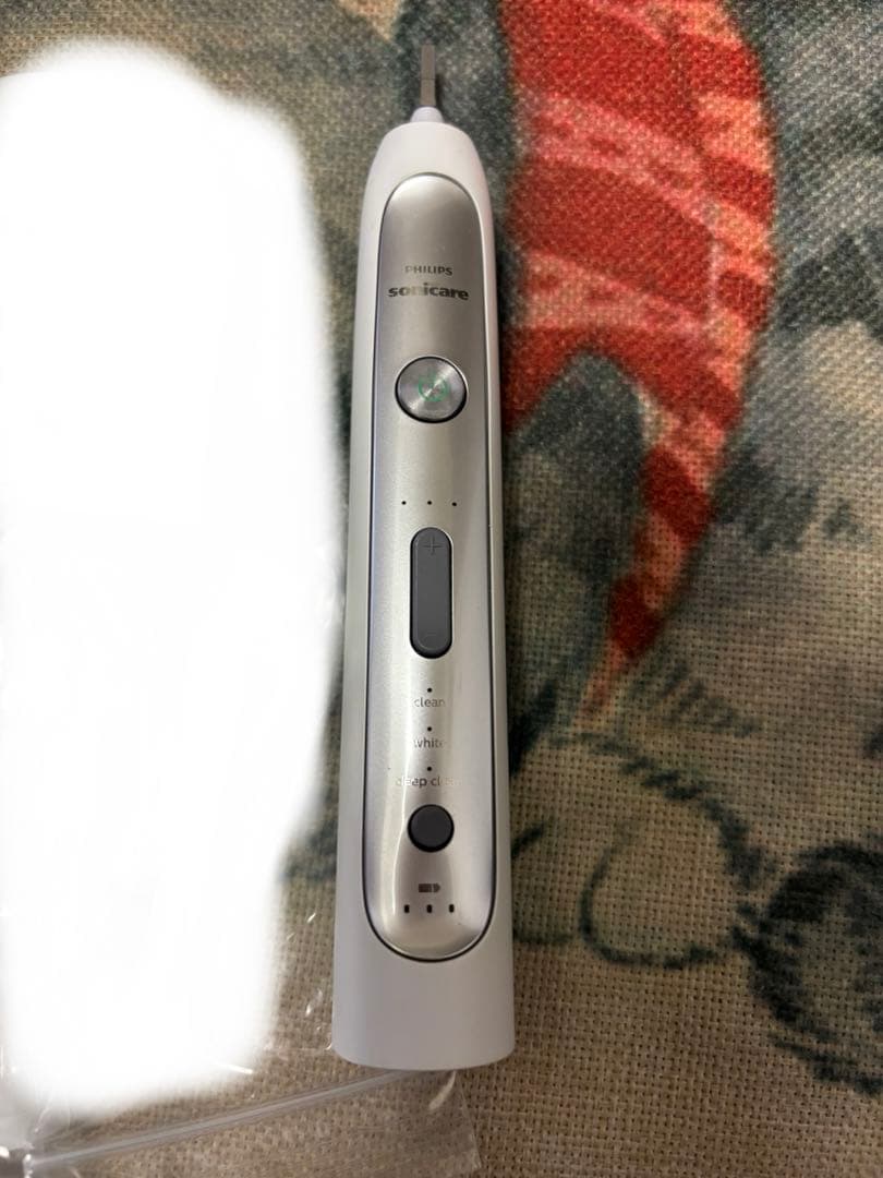 PhilipsSonicare 電動歯ブラシ 本体　のみ