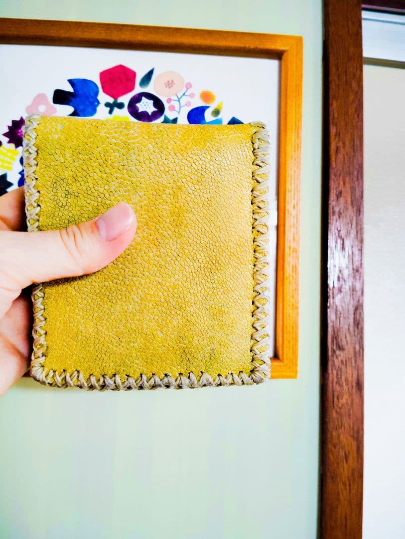 財布 折りたたみ エイ革 ガルーシャ 希少 ハンドメイド
