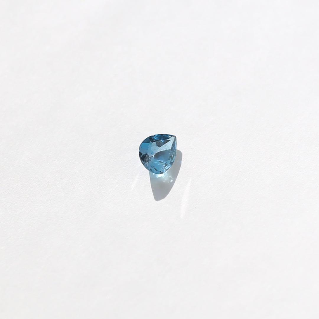ロンドンブルートパーズ 1.02ct ルース オリジナル 宝石 天然石