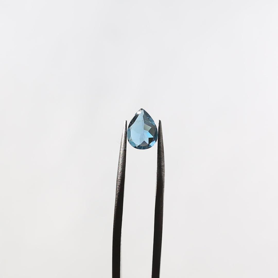 ロンドンブルートパーズ 1.02ct ルース オリジナル 宝石 天然石