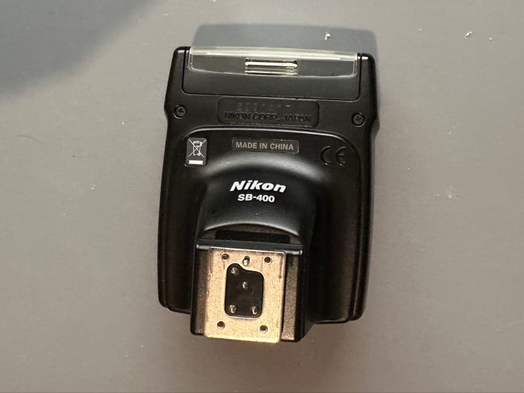 Nikon SB-400 フラッシュ