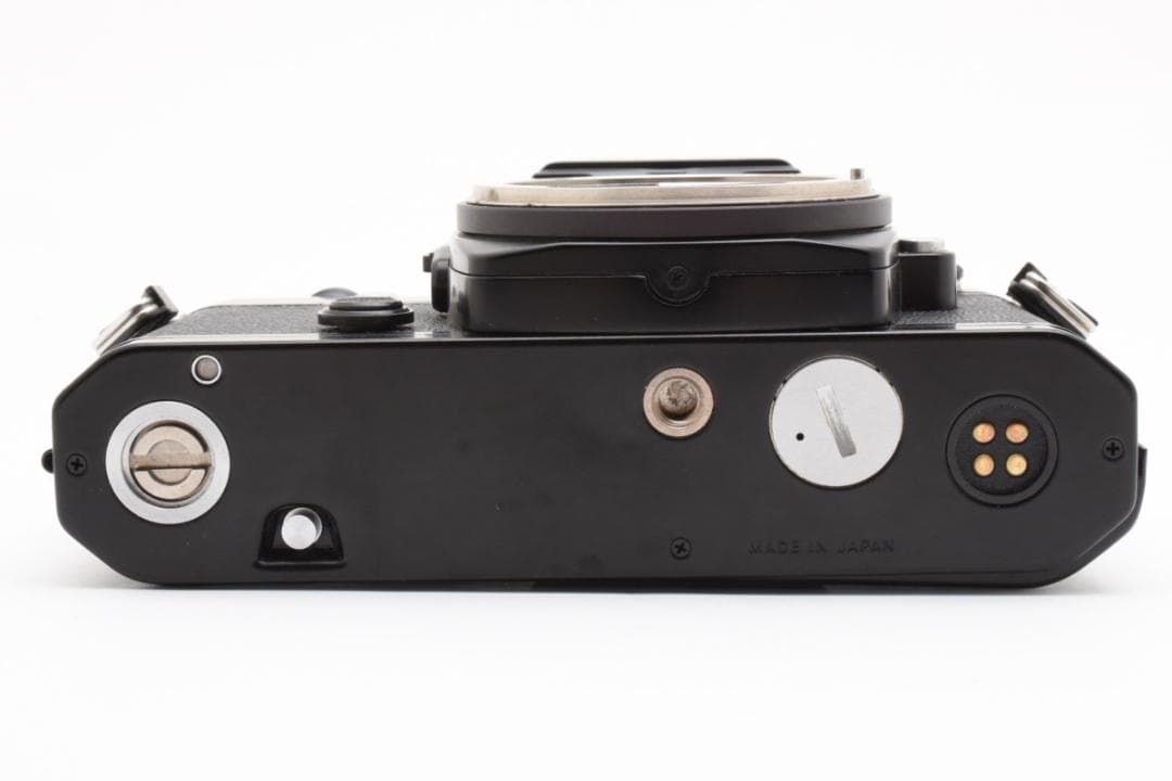 #326★良品★Nikon FE ボディ