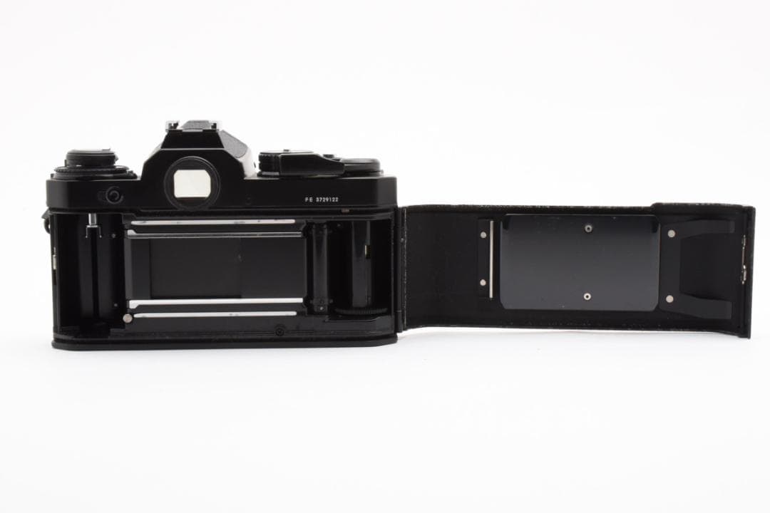 #326★良品★Nikon FE ボディ