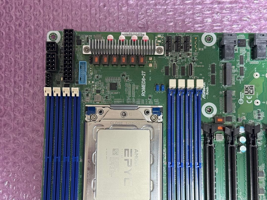 CPU AMD EPYC 7713P マザーボード ROMED8-2T
