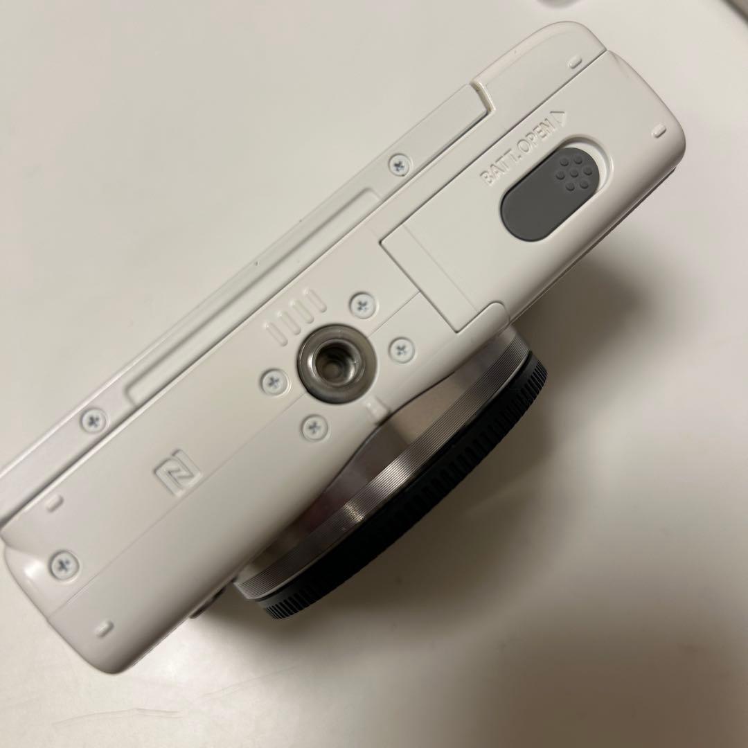 Canon EOS m100 SDカード付き