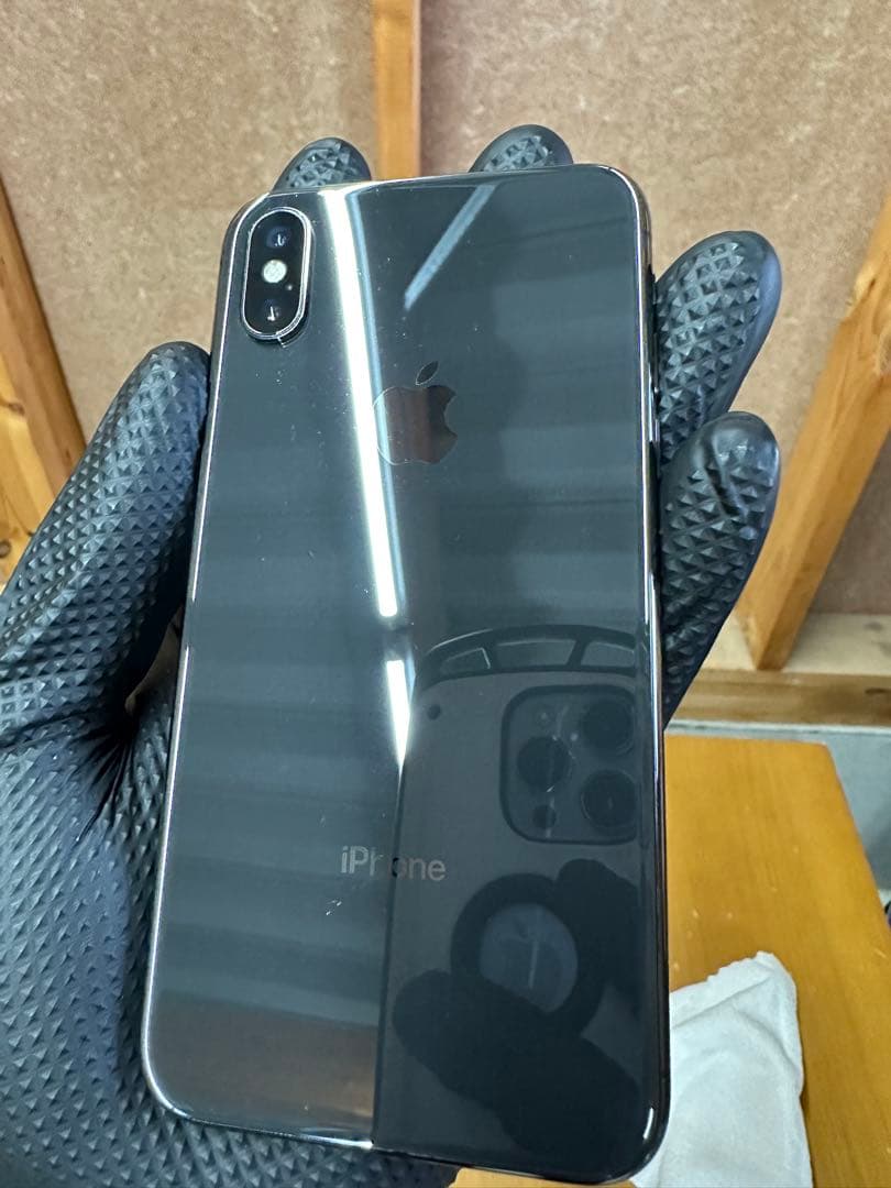 Apple iPhone X 本体 SIMロックなし