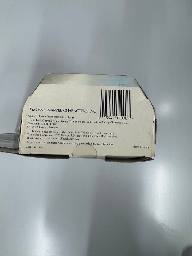 限定版スパイダーマン・ピューター・コミック・チャンピオンズ・フィギュア