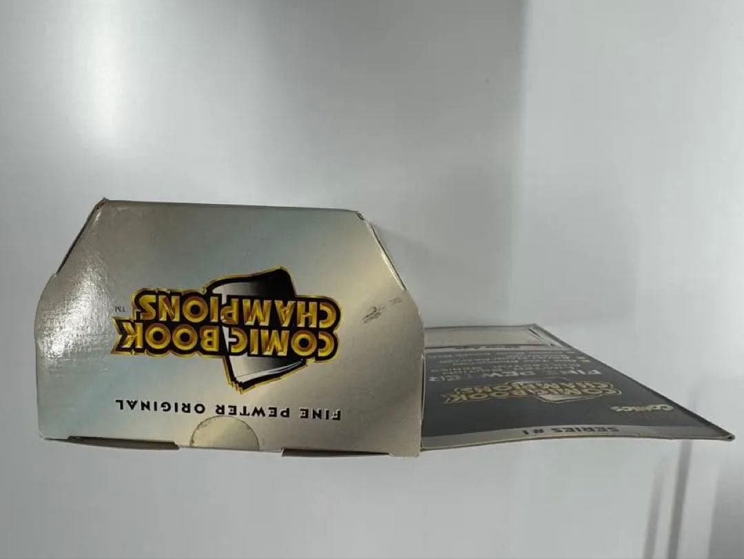 限定版スパイダーマン・ピューター・コミック・チャンピオンズ・フィギュア