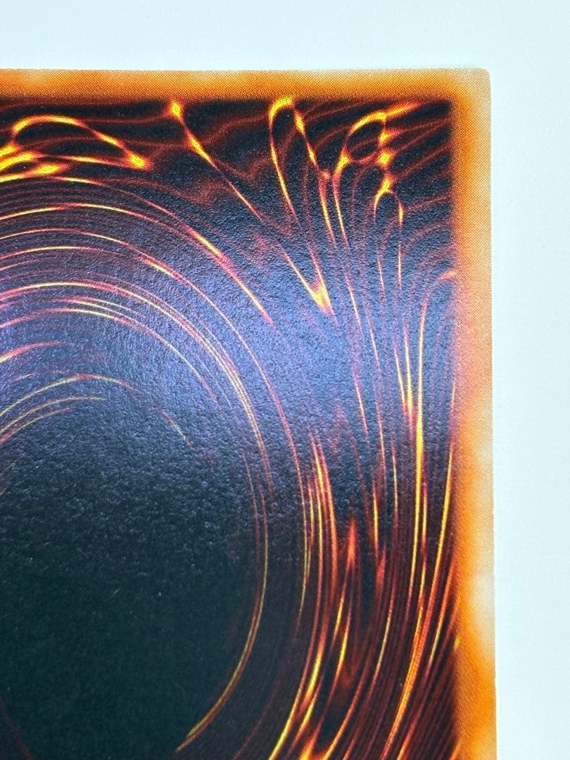 ④新品とはいきませんが。綺麗です。ブラック・マジシャン 初期 ウルトラレア