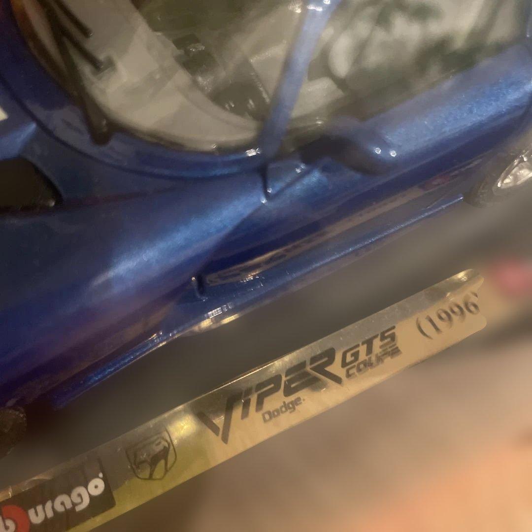 burago 1996年式 ブラゴ　ダッチ　バイパー　GTS クーペ　1/24