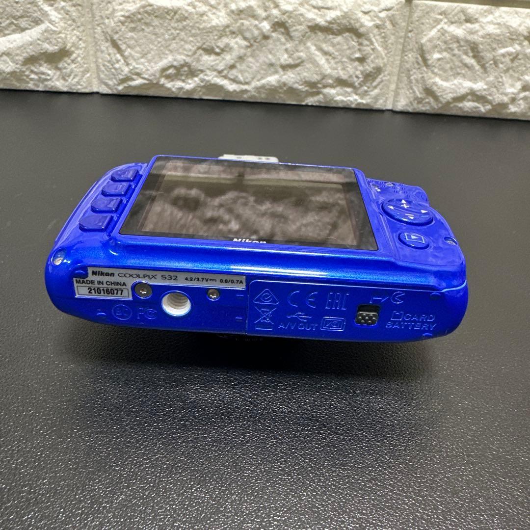 Nikon ニコン COOLPIX S32 ブルー　動作確認済　中古良品