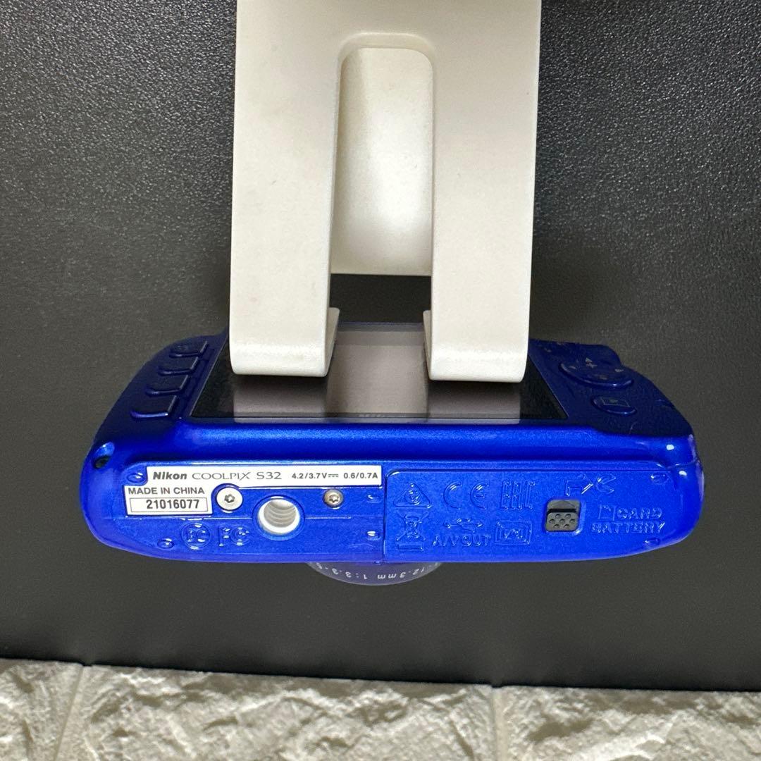 Nikon ニコン COOLPIX S32 ブルー　動作確認済　中古良品