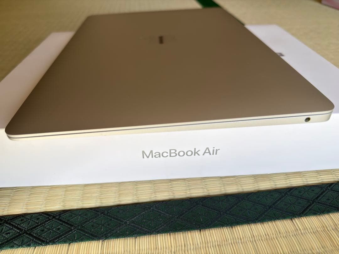 MacBook Air 2020 M1 13.3 8/512G銀 箱Mouse付