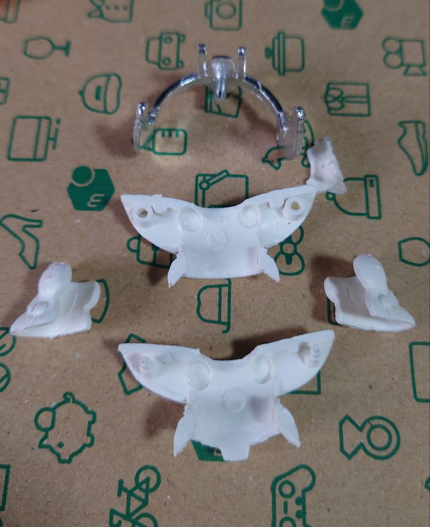 【訳あり当時物】「バンダイ」食玩フィギュア　センパラクロス1体