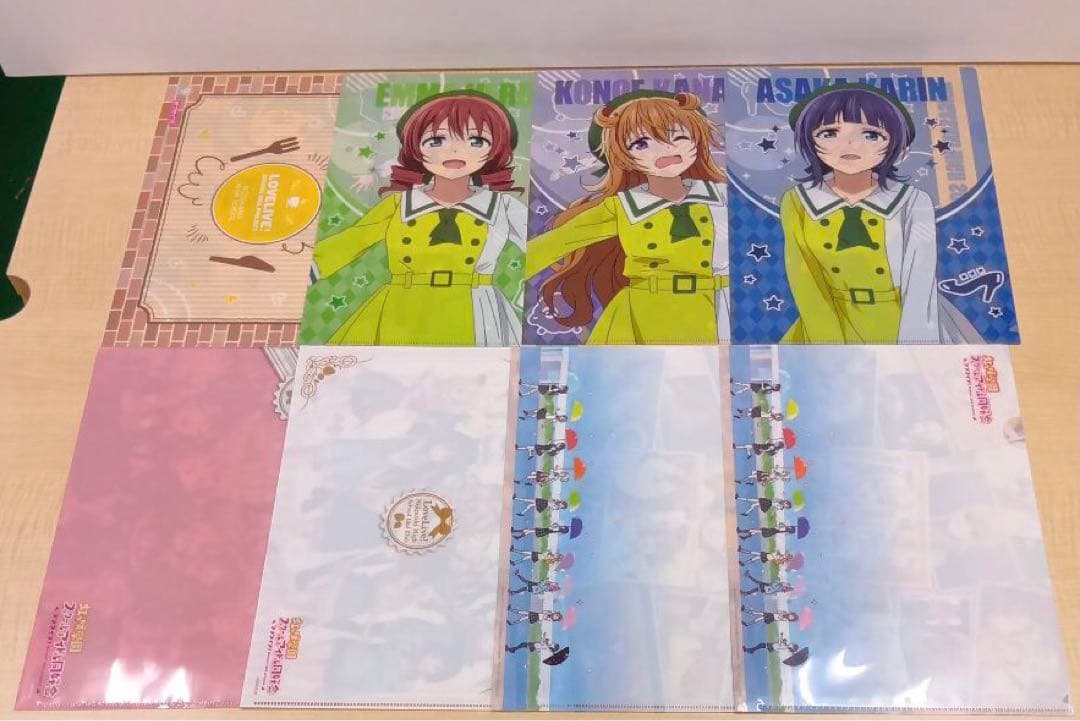 ❶ 虹ヶ咲学園スクールアイドル同好会 クリアファイル 下敷き 大量 まとめ売り