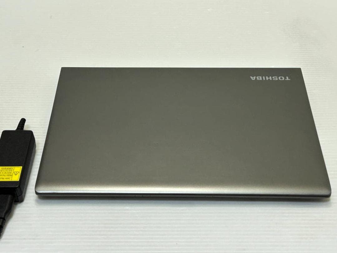 超速起動SSD256GB Dynabook R63/J 8GB WebCam
