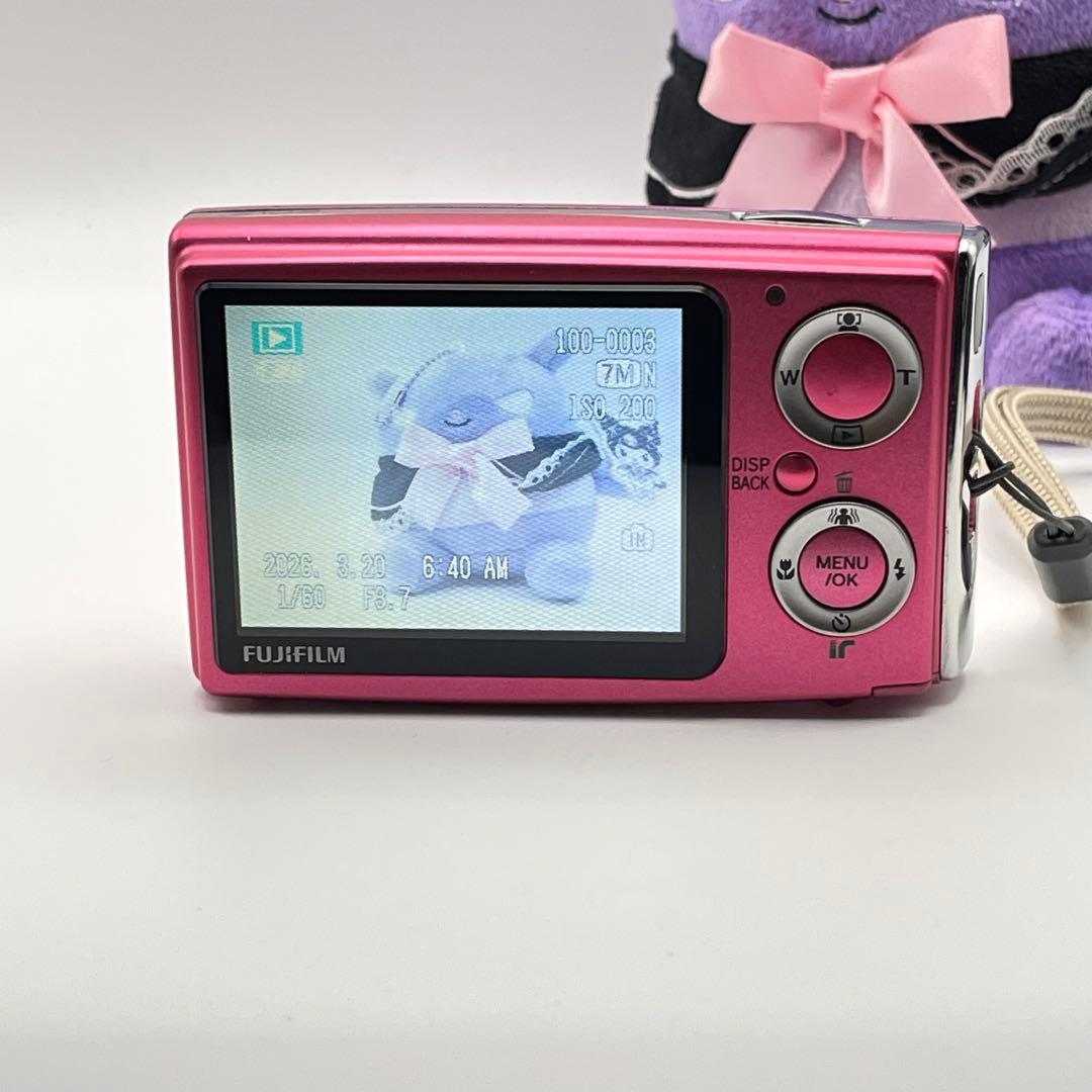 人気色ピンク デジカメ FinePix Z10fd 充電器付き Fujifilm