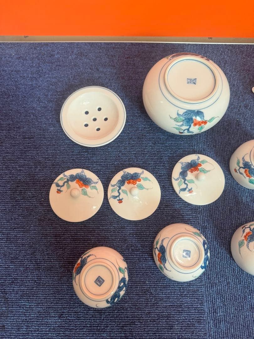 1776 有田焼畑萬陶苑 色鍋島内山水岩牡丹 茶器セット急須1 建水1湯呑蓋付4