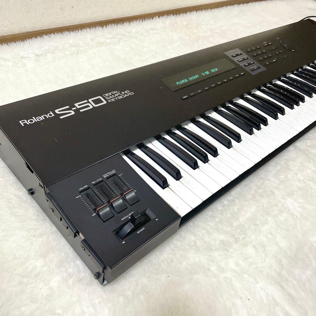 Roland S-50 デジタルサンプリングキーボード シンセサイザー