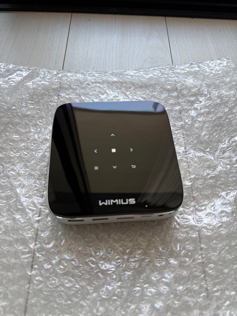 M*u様 WIMIUS DLPプロジェクター