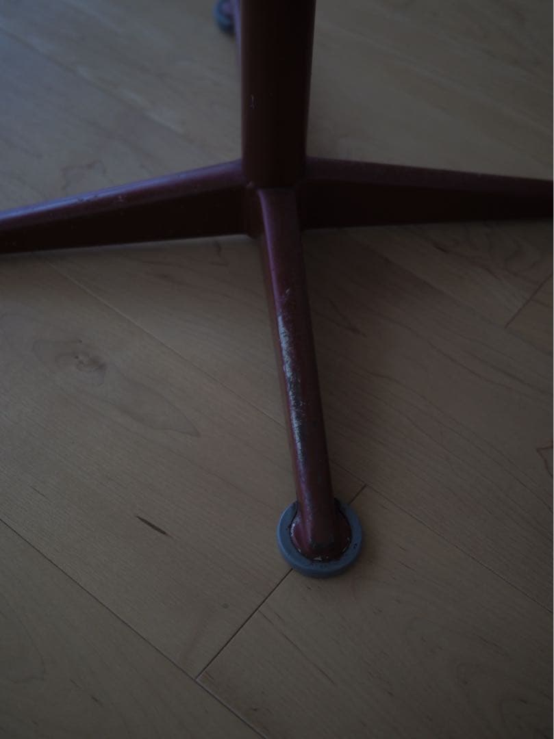 フリソ•クラマー　ドラフティングテーブル&チェア