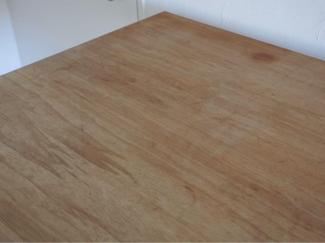 フリソ•クラマー　ドラフティングテーブル&チェア