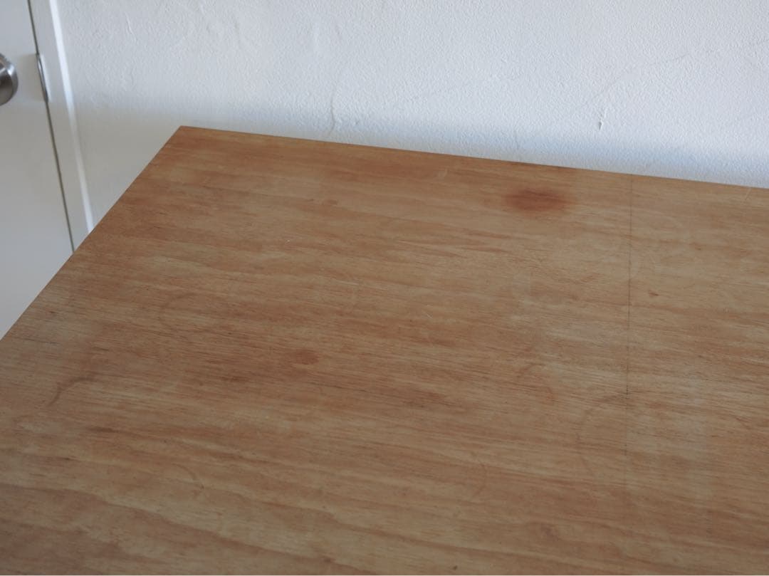 フリソ•クラマー　ドラフティングテーブル&チェア