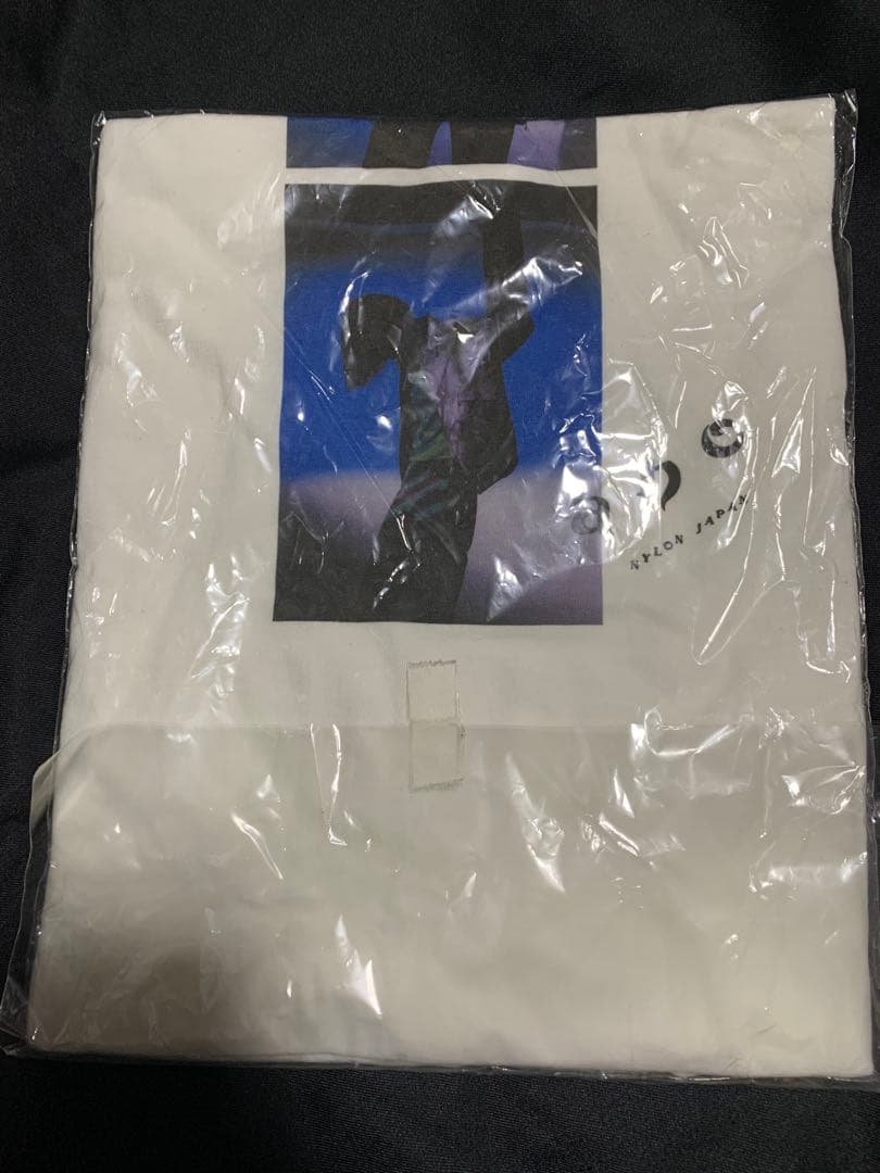 あの コラボ Tシャツ