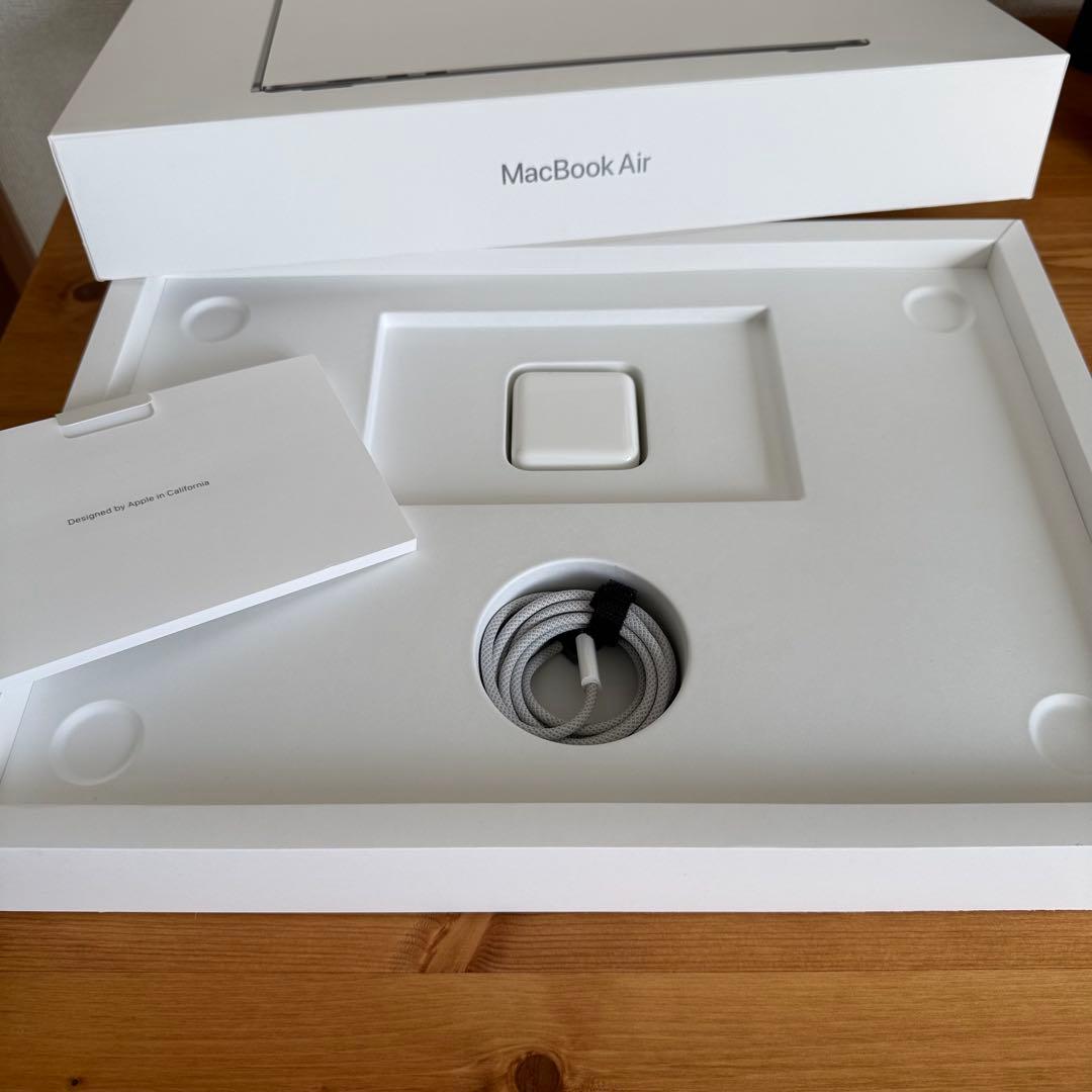 MacBook Air M3 15インチ 16GB 512GB スペースグレー