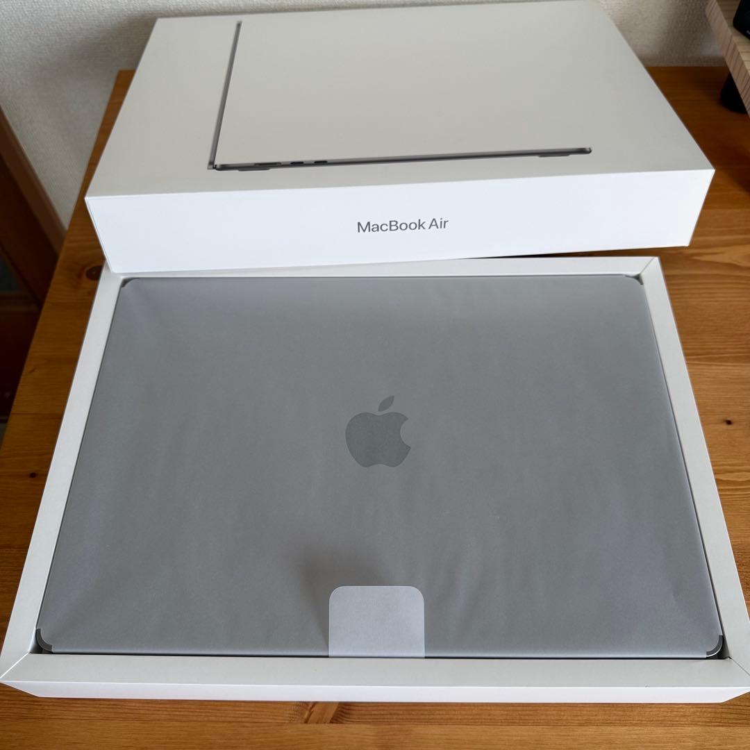 MacBook Air M3 15インチ 16GB 512GB スペースグレー