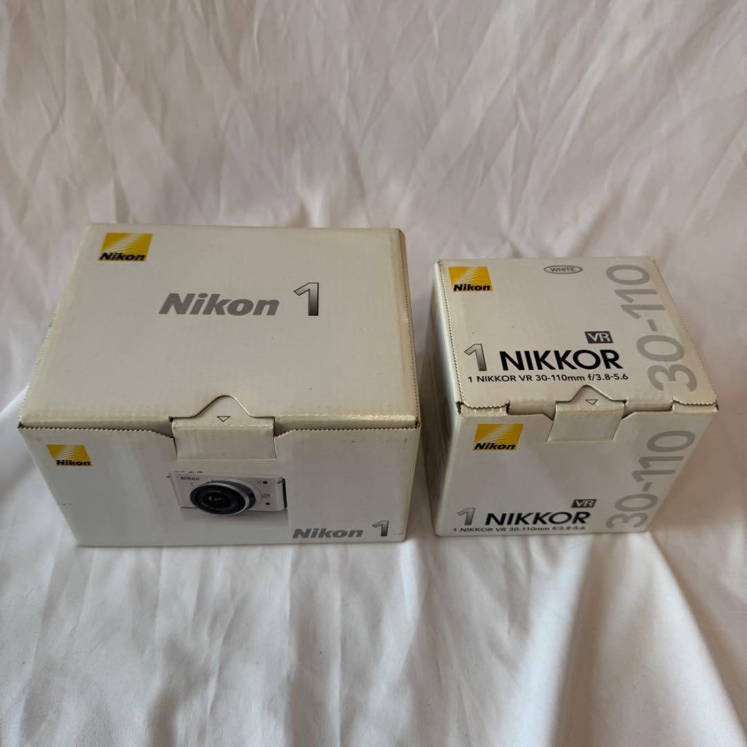 【早い者勝ち‼️】NIKON 1 J2 ニコン1 ダブルズーム ホワイト 動作OK