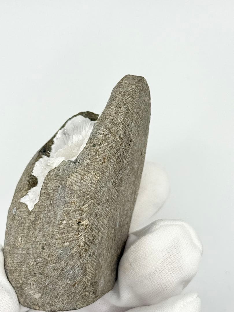 スコレサイト　スコレス沸石　原石　鉱物標本　ゼオライト　オケナイト　天然石