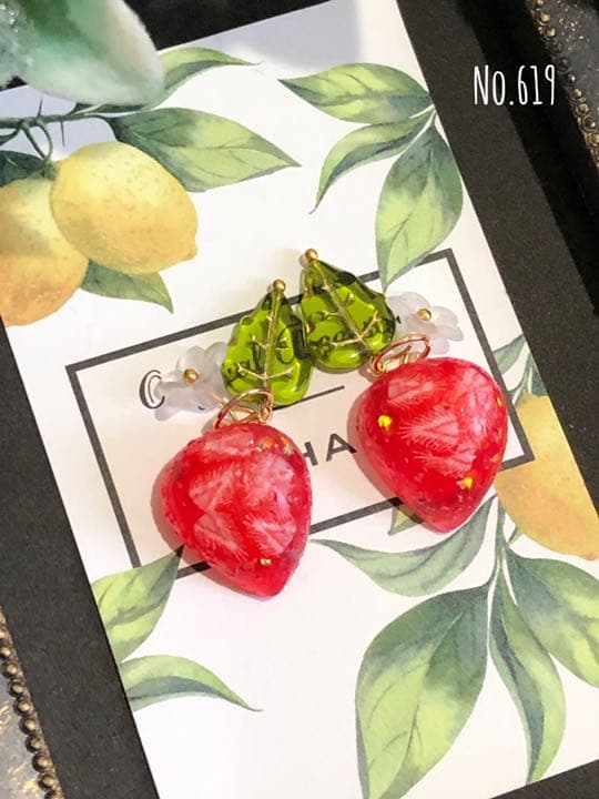 ★レイくん♡イチゴ ピアス イヤリング