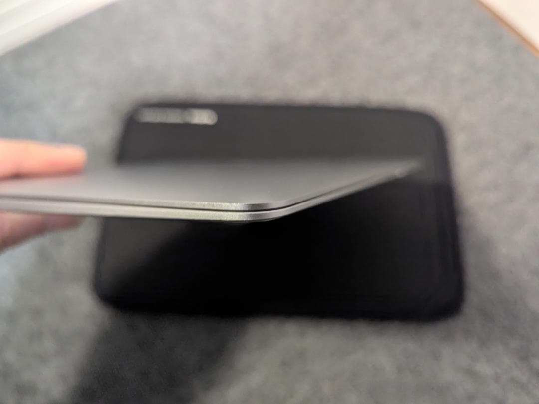 【画面新品級】MacBook 12 2017 充放電132回 動作診断済