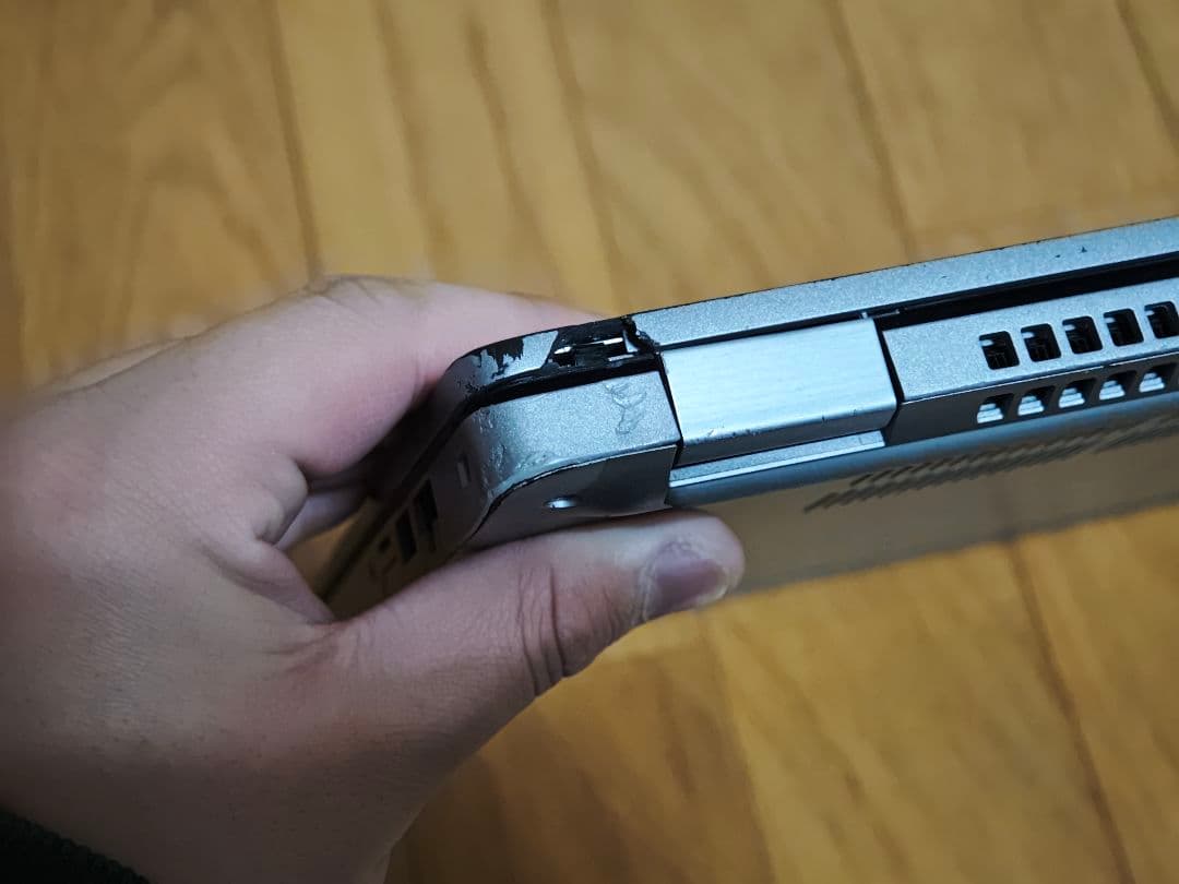 DELL Latitude 5310 10世代 i5 念の為ジャンク扱い