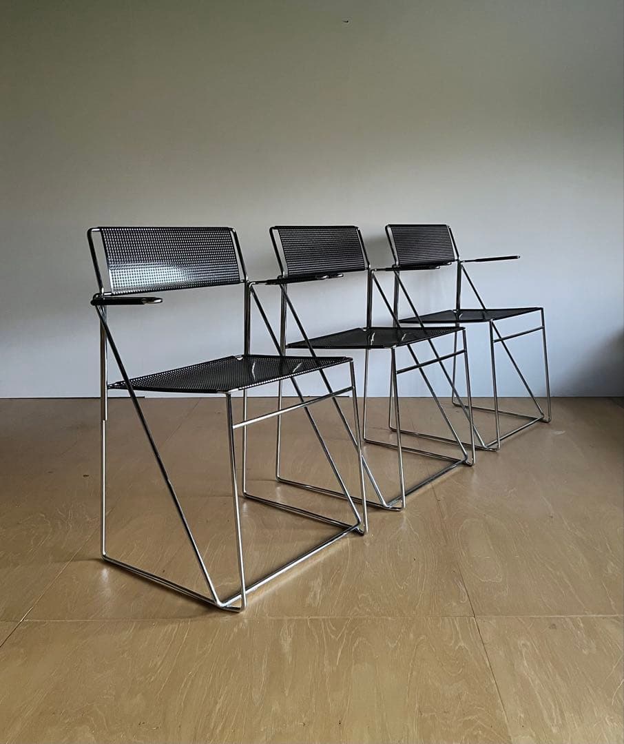椅子 X-line Chair Niels Jorgen Haugesen